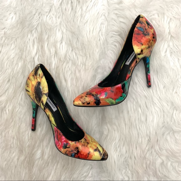 Steve Madden Groovi Bright Multicolored Floral Pumps - Picture 3 of 9